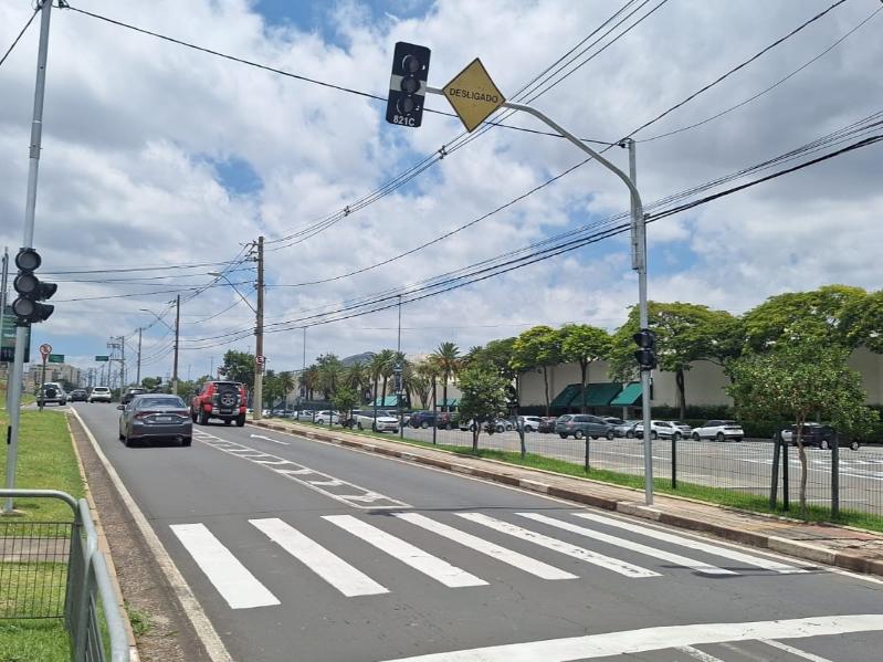 Novos semáforos serão avaliados para checar necessidade de ajustes no tempo de funcionamento