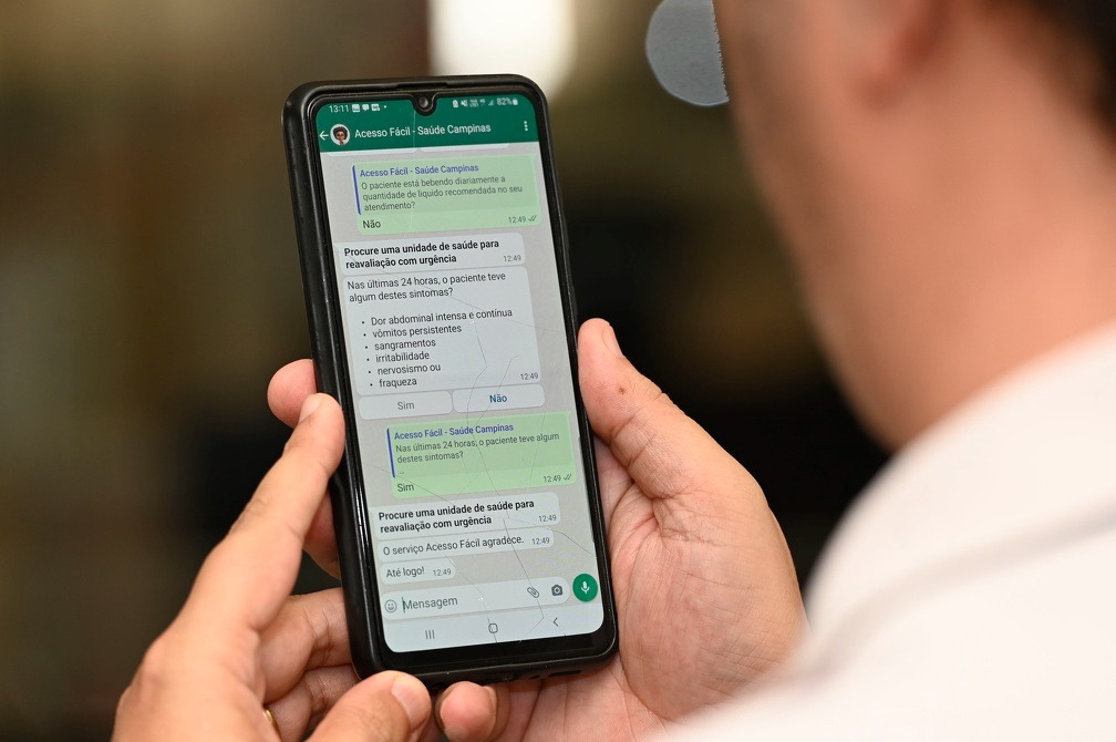 Pessoas diagnosticadas ou com suspeita da doença, após atendimento no SUS, recebem WhatsApp com mensagem via Chatbot