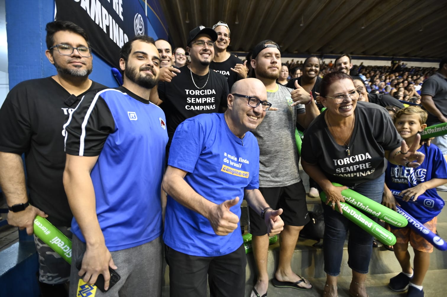 Dário juntou-se à torcida no Ginásio do Taquaral