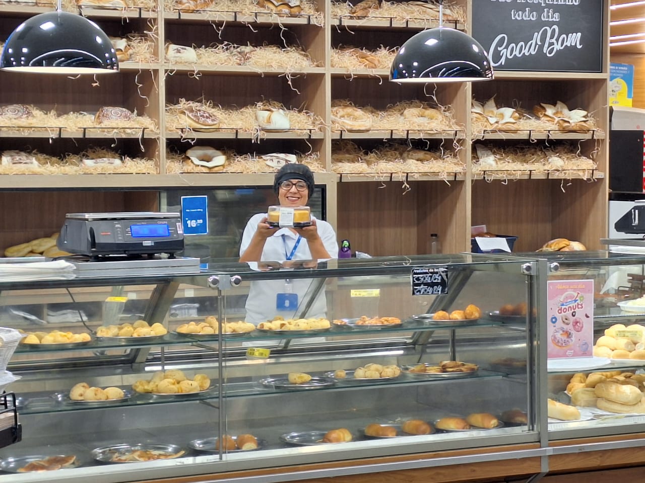 Viviane Martins Ferreira conseguiu emprego em supermercado no feirão realizado dia 8 de março