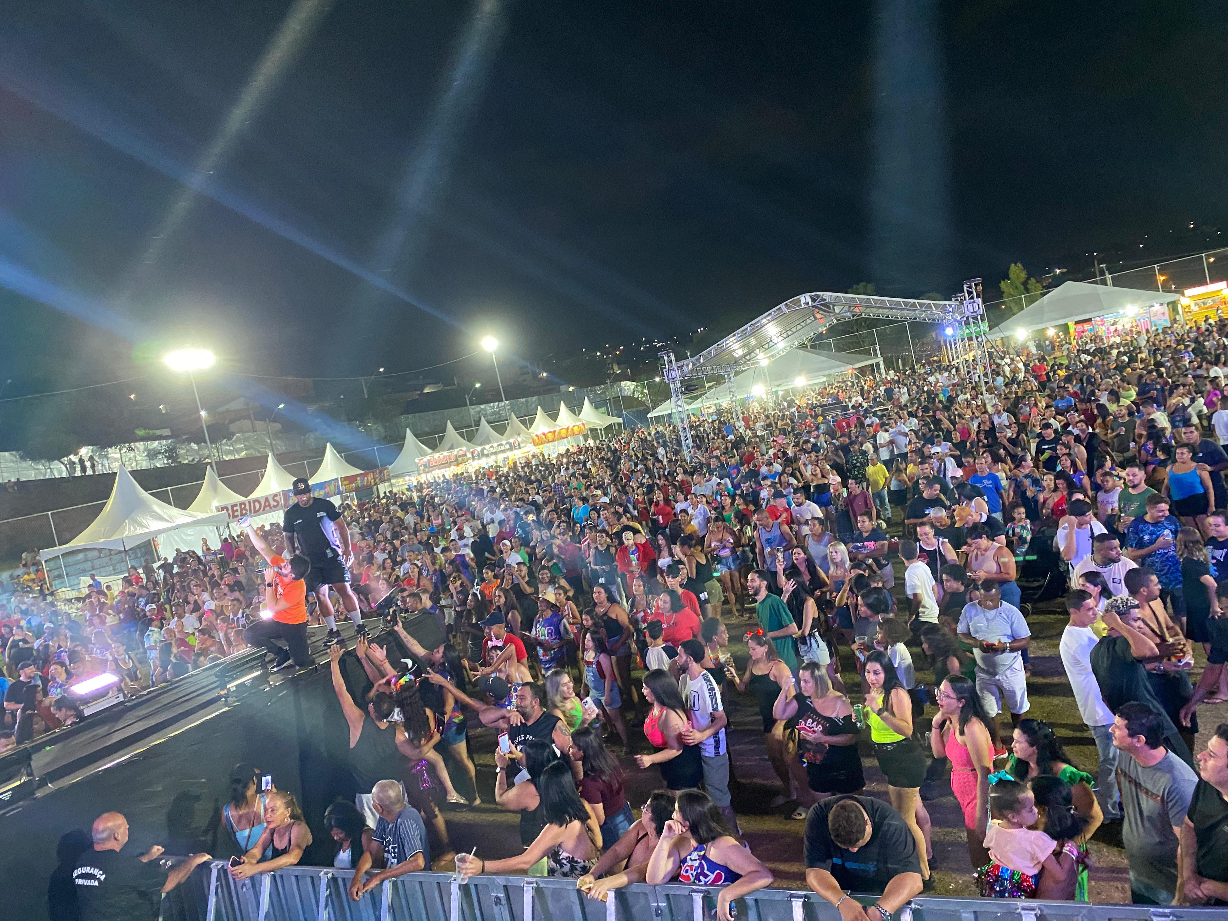 Firmino Piton Arena Satélite ficou lotada para o CarnaSat, que segue até esta segunda-feira, 3 de março