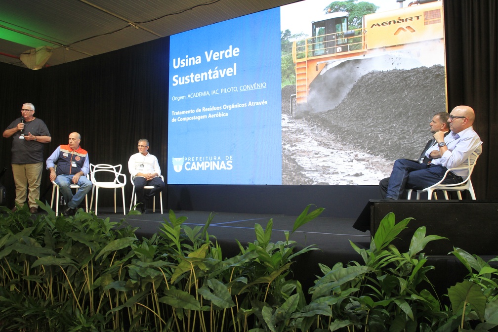 Manoel de Brito Secretários Municipais e o diretor da Defesa Civil apresentaram projetos de sucesso implantados em Campinas