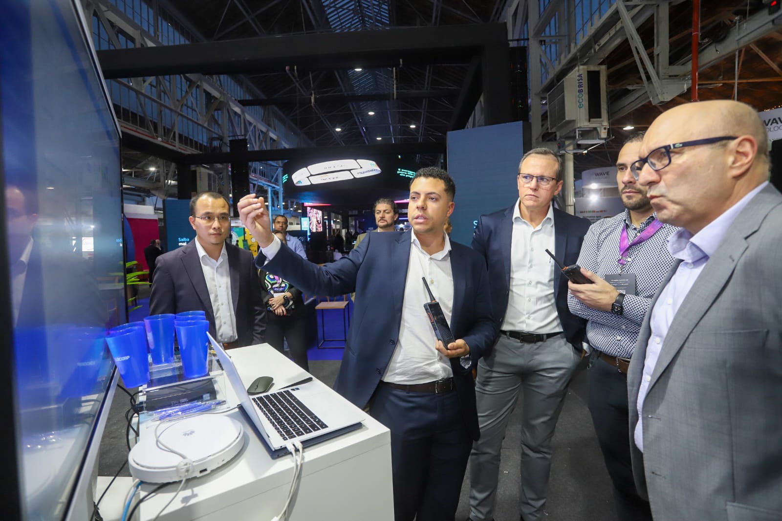 Abertura oficial reuniu autoridades