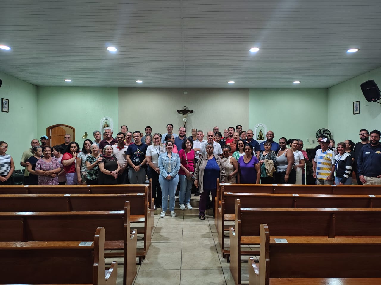 Divulgação Todos reunidos para a foto ao final do encontro