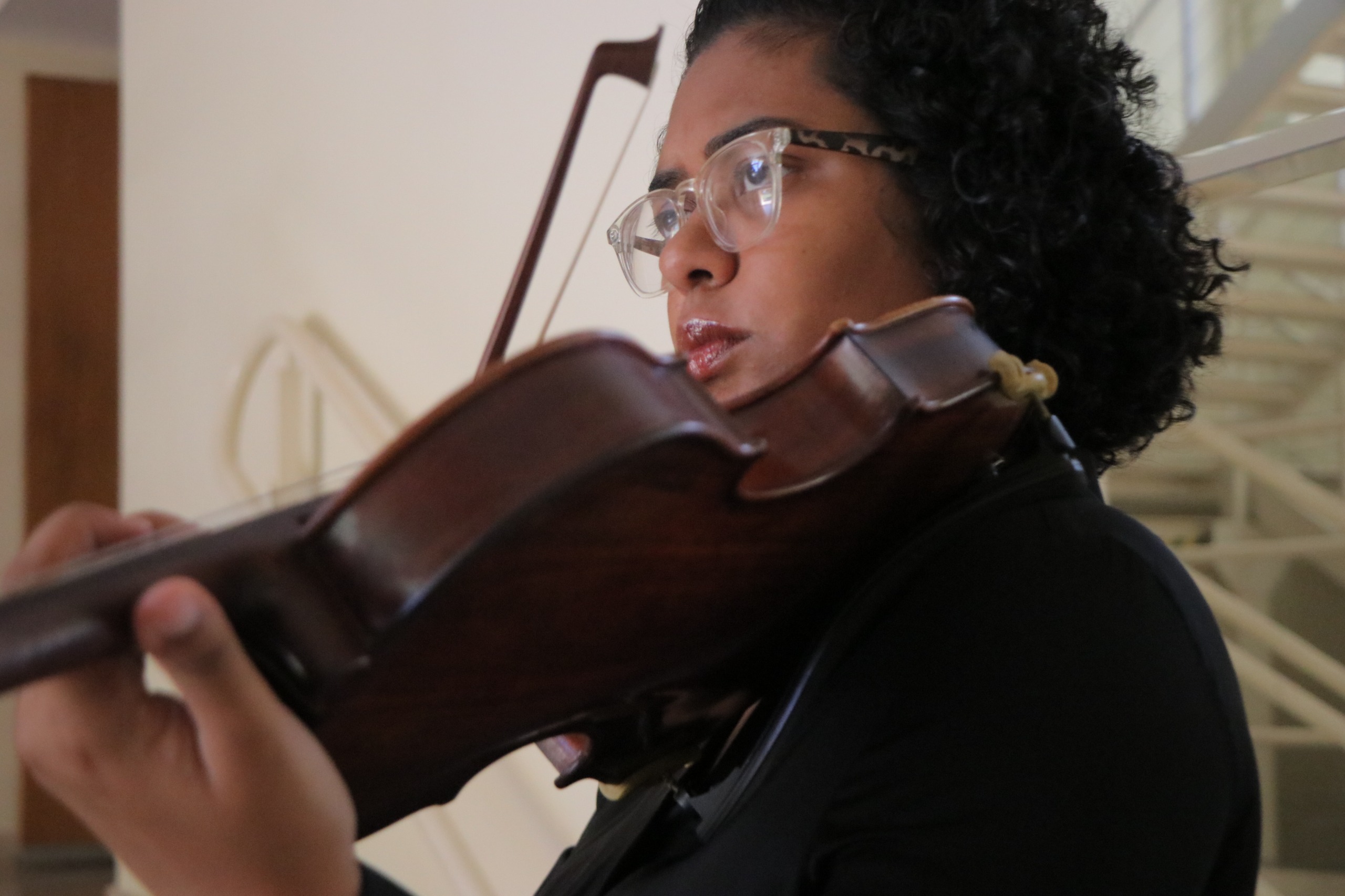 Yohanna Alves Pereira entrou para a Orquestra Sinfônica Municipal: "Feliz e realizada"