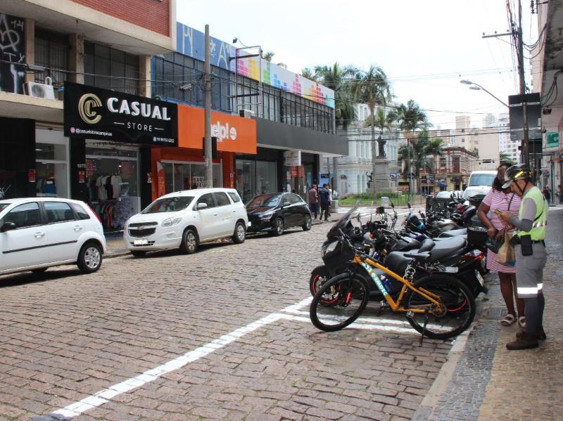 Serão implantadas 12 vagas no sistema rotativo da Zona Azul