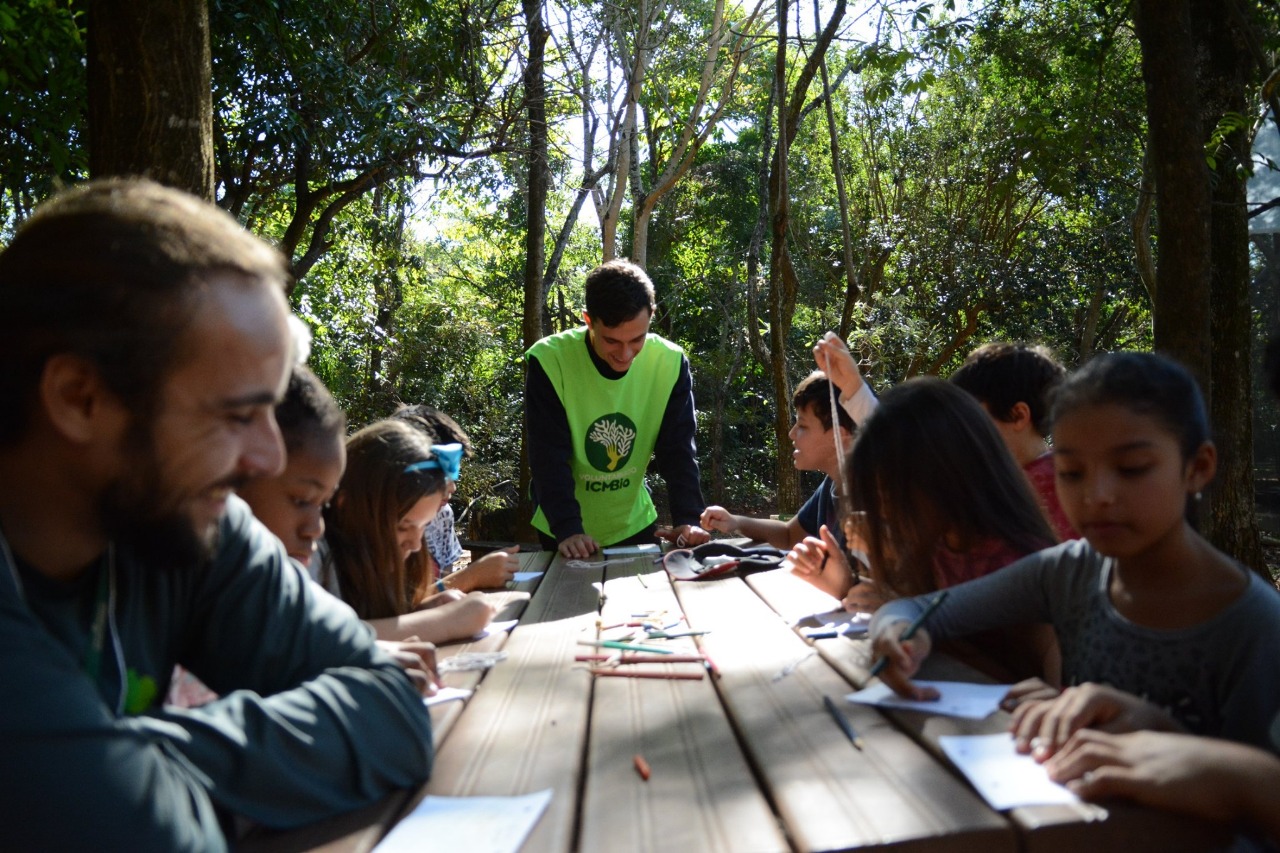 Selecionados colaborarão com ações como o apoio às atividades com escolas públicas e entidades filantrópicas