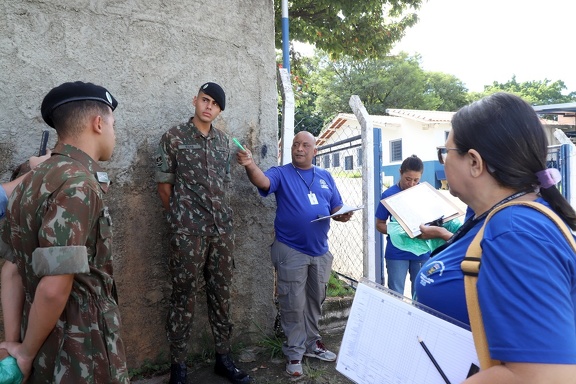 Campinas iniciou operação de guerra contra dengue no Eulina nesta quinta-feira