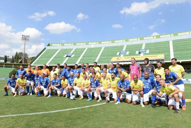 Já confirmaram presença, entre outros, Elano, Djalminha, Luisão, Aloísio Chulapa, Alex Dias e Lugano