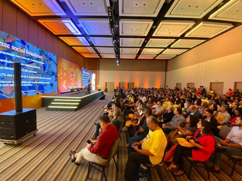 Agentes de viagens, operadores, redes hoteleiras e secretarias de turismo de vários Estados participam do evento