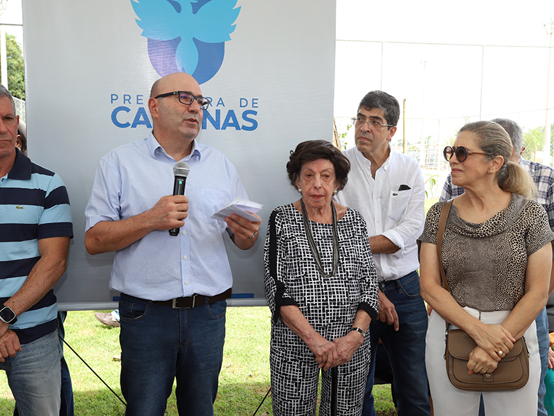 Família do homenageado participou da cerimônia