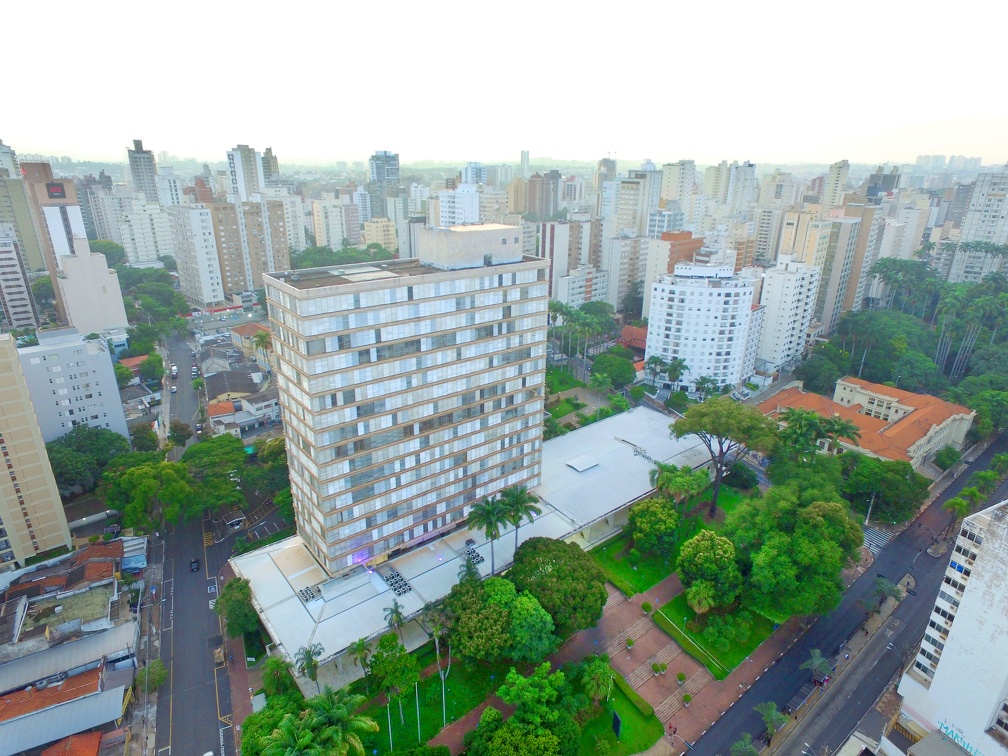 Vista aérea de Campinas, com o Paço Municipal ao centro