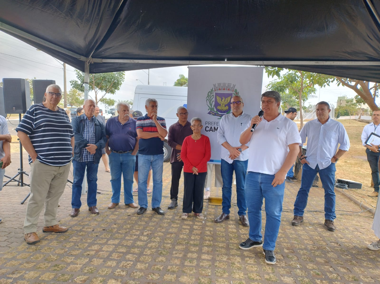 O vice-prefeito Wanderley de Almeida também esteve presente na inauguração da obra