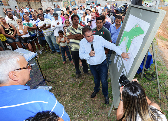 Prefeito mostra benefícios