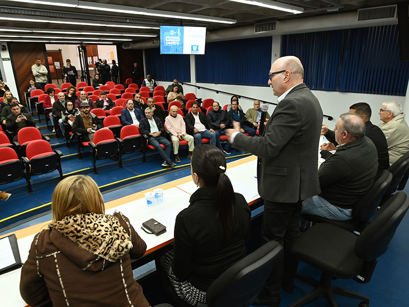 Imprensa, autoridades e sociedade civil estiveram na apresentação