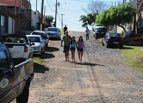 Pavimentação beneficiará cerca de 800 famílias