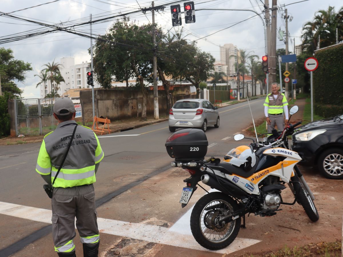 Três agentes da Emdec serão alocados para a operação de trânsito e transporte na área