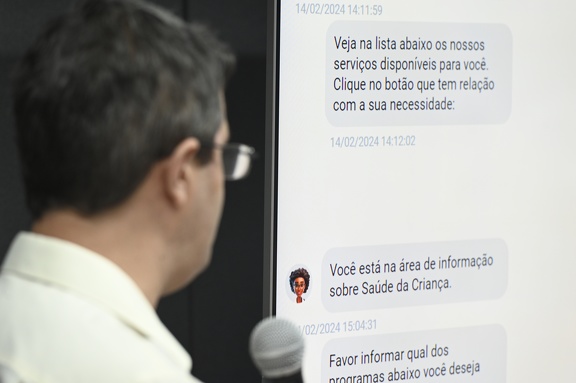 Chatbot está na página da Secretaria de Saúde