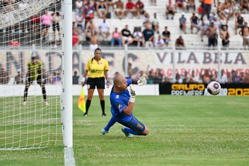 Goleiros tiveram responsabilidade pelo placar final