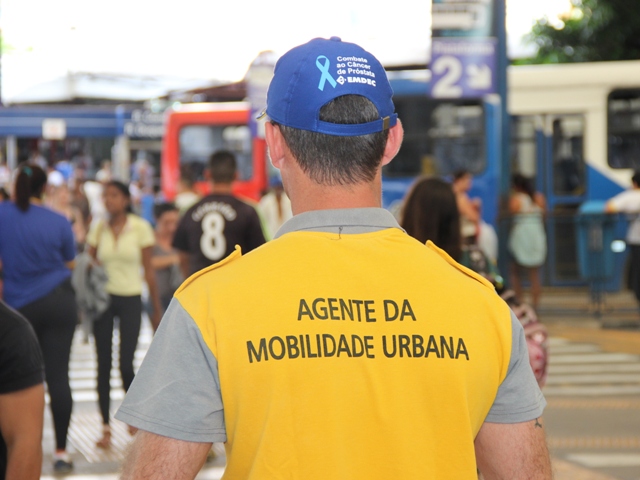 Agente de Mobilidade Urbana usa o adereço