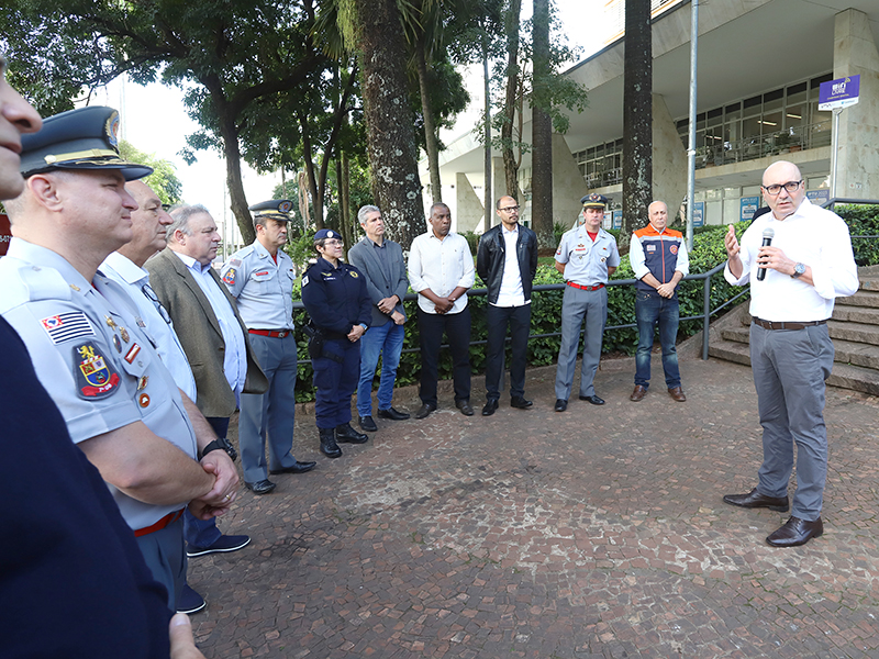 Prefeito lembrou que trabalho dos bombeiros contribui para Campinas ser polo de resiliência