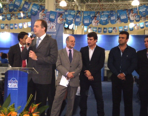 Chiminazzo discursa na solenidade