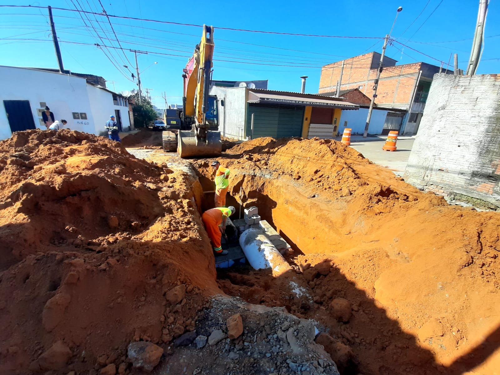 Obras de drenagem e pavimentação do NR Vila Francisca, em Nova Aparecida