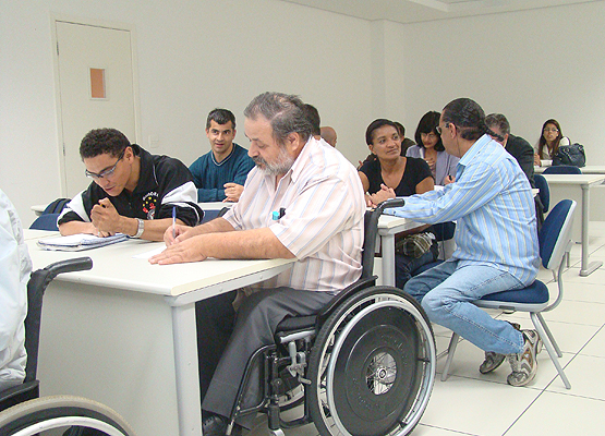 Turma de lógica da programação, da Oficina do Futuro