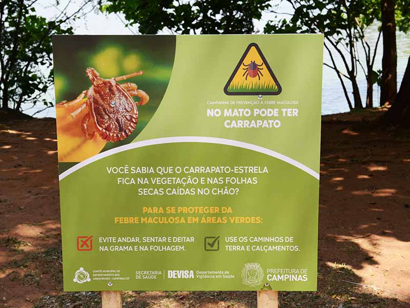 Placa alerta para possibilidade de transmissão de febre maculosa