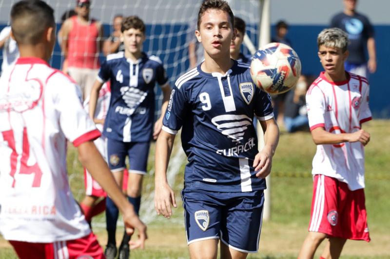 Equipes colocaram toda a garra em campo na luta pelas vagas para as quartas de final