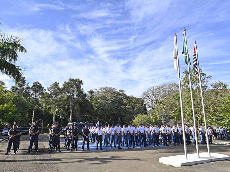 Alunos em treinamento também participaram