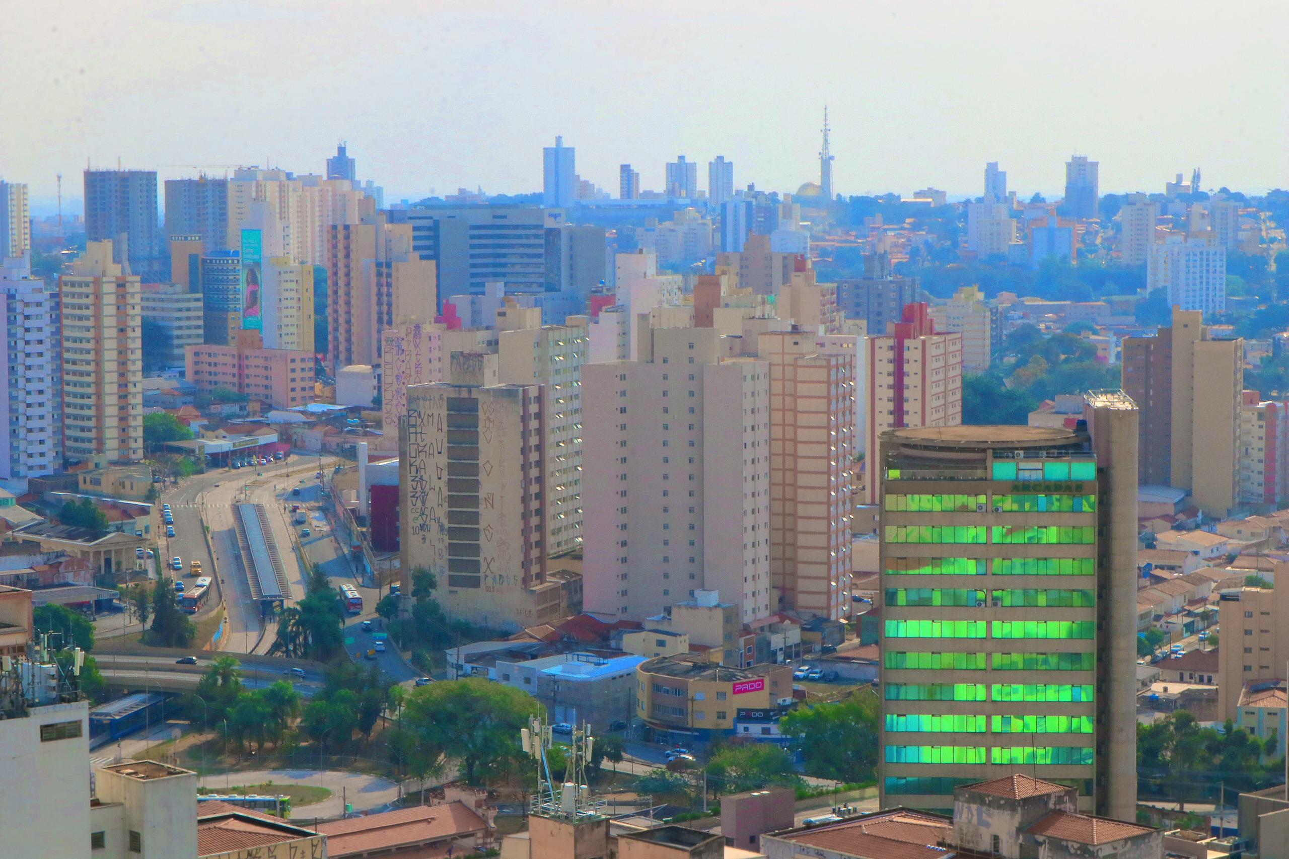 Vista de Campinas: destino consolidado como polo de turismo de negócios e lazer