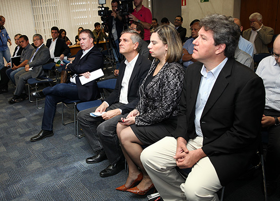 Staff da Prefeitura atento aos pronunciamentos
