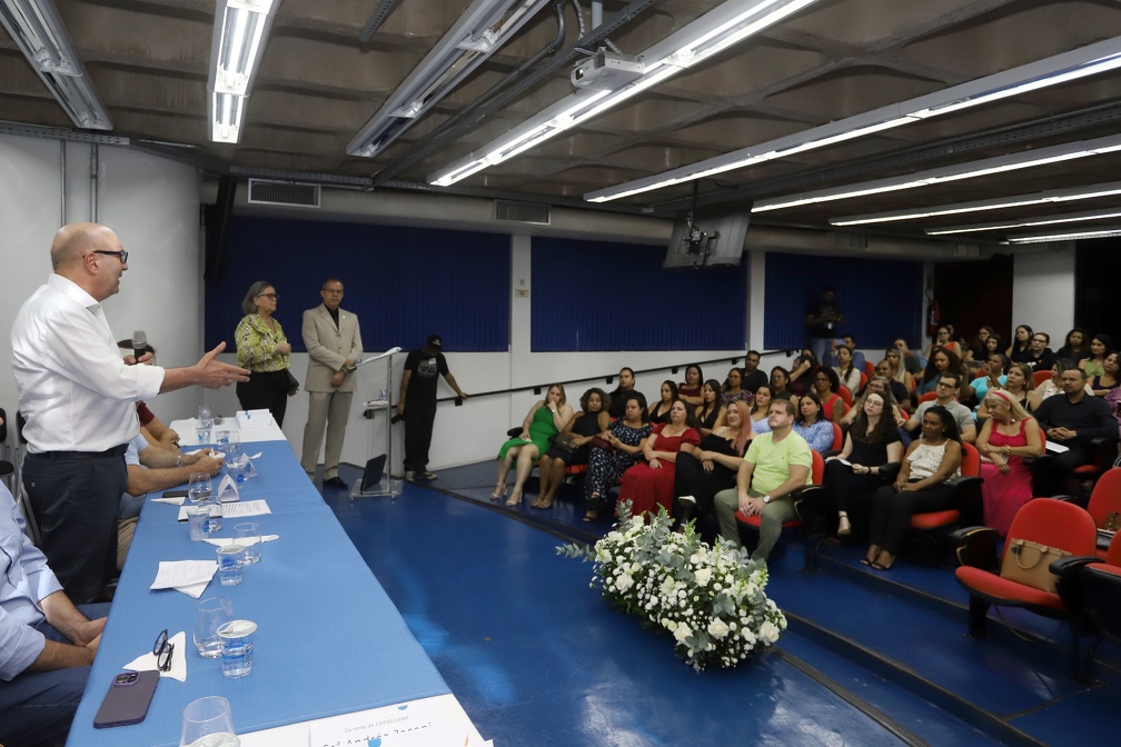 Fernanda Sunega O prefeito Dário Saadi acompanhou a formatura: atendimento mais humanizado