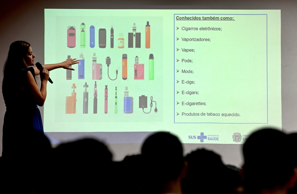 Jovens ficaram surpresos com algumas informações, como a possibilidade do cigarro explodir