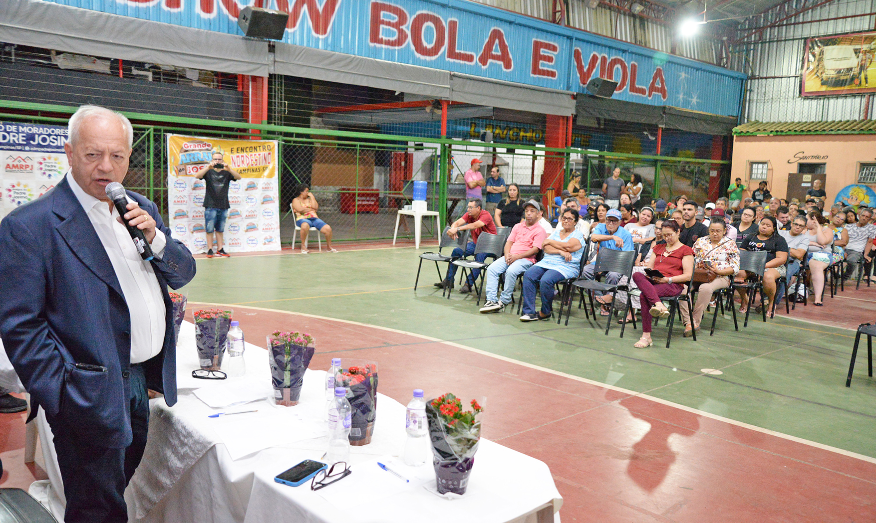 Arly de Lara Romêo fala em evento