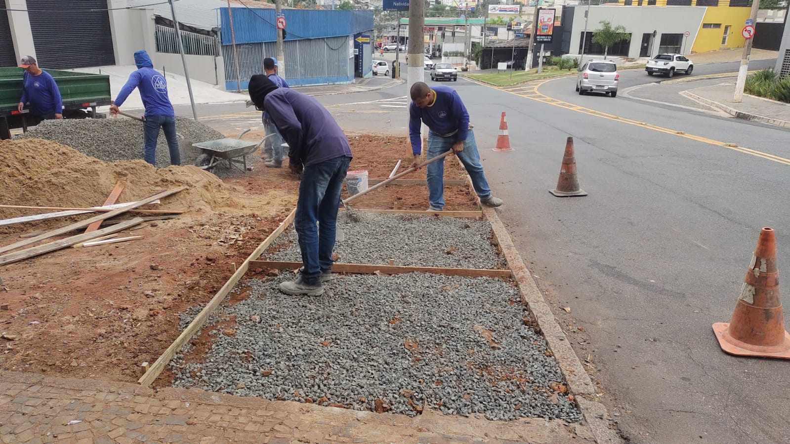 Profissionais atuaram em diversos bairros da cidade nesta semana