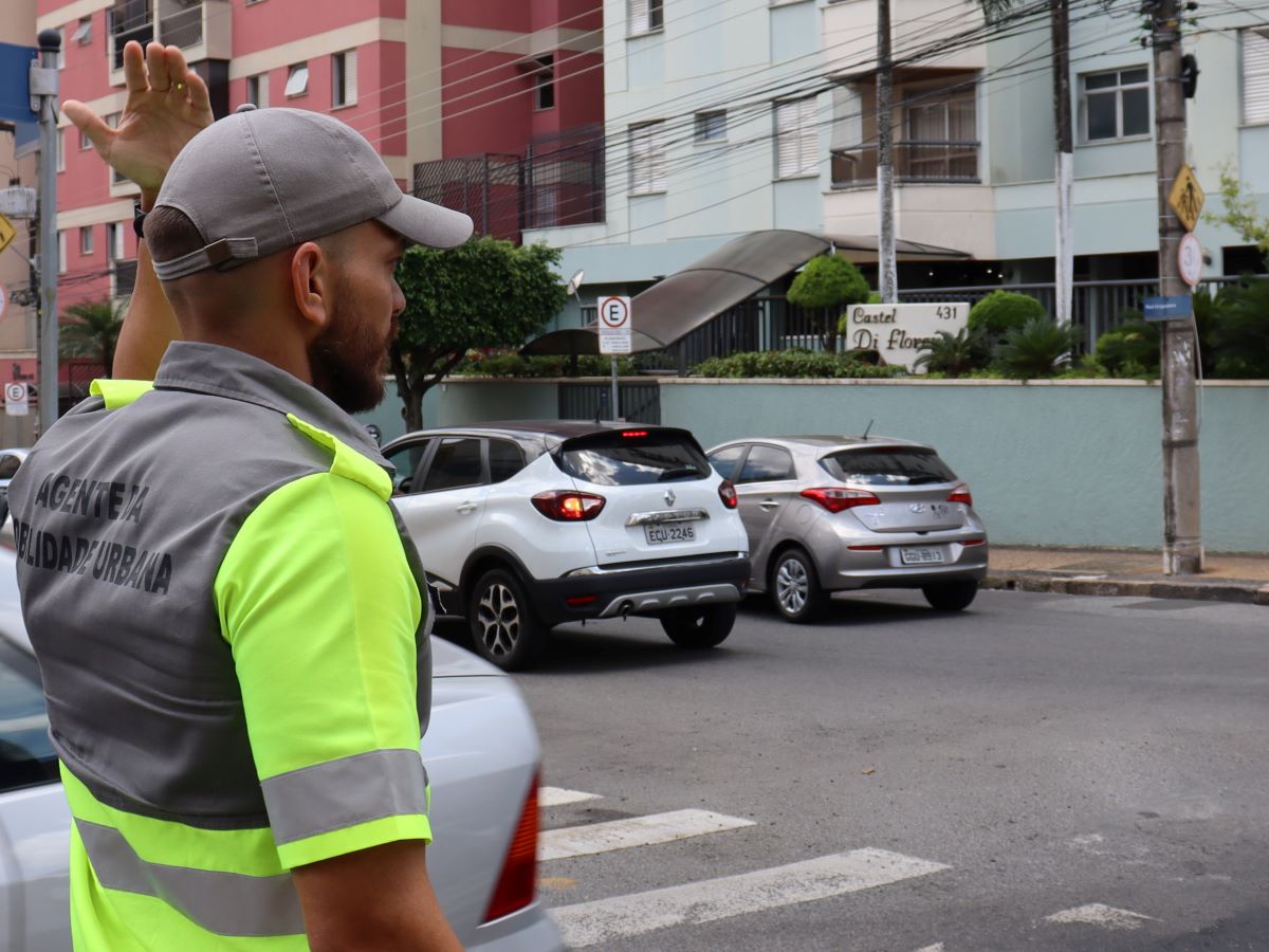 Agente da Emdec vão auxiliar nos bloqueios de trechos da vida