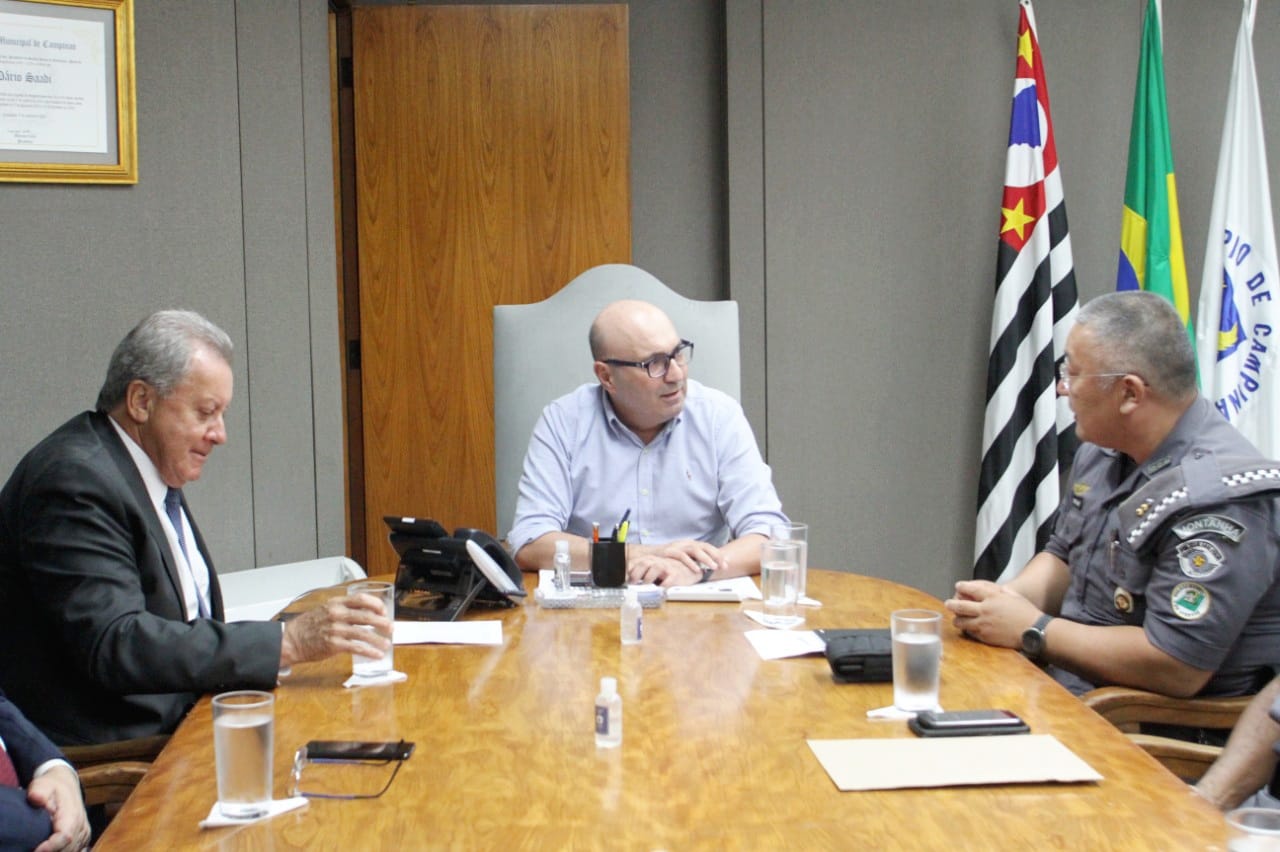 Prefeito Dário Saadi: reunião na tarde desta segunda, 2, em seu gabinete