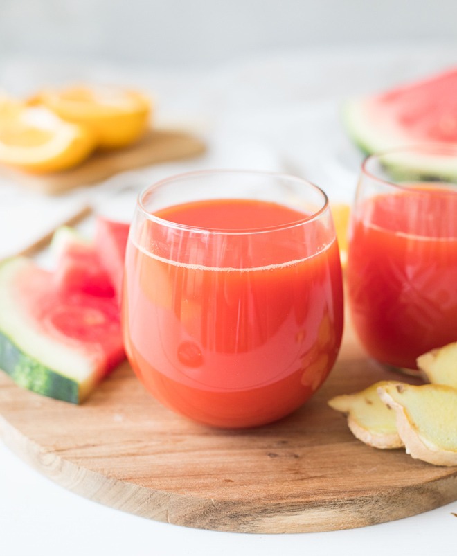 Suco de melancia com gengibre é fácil de fazer e promove a hidratação corporal