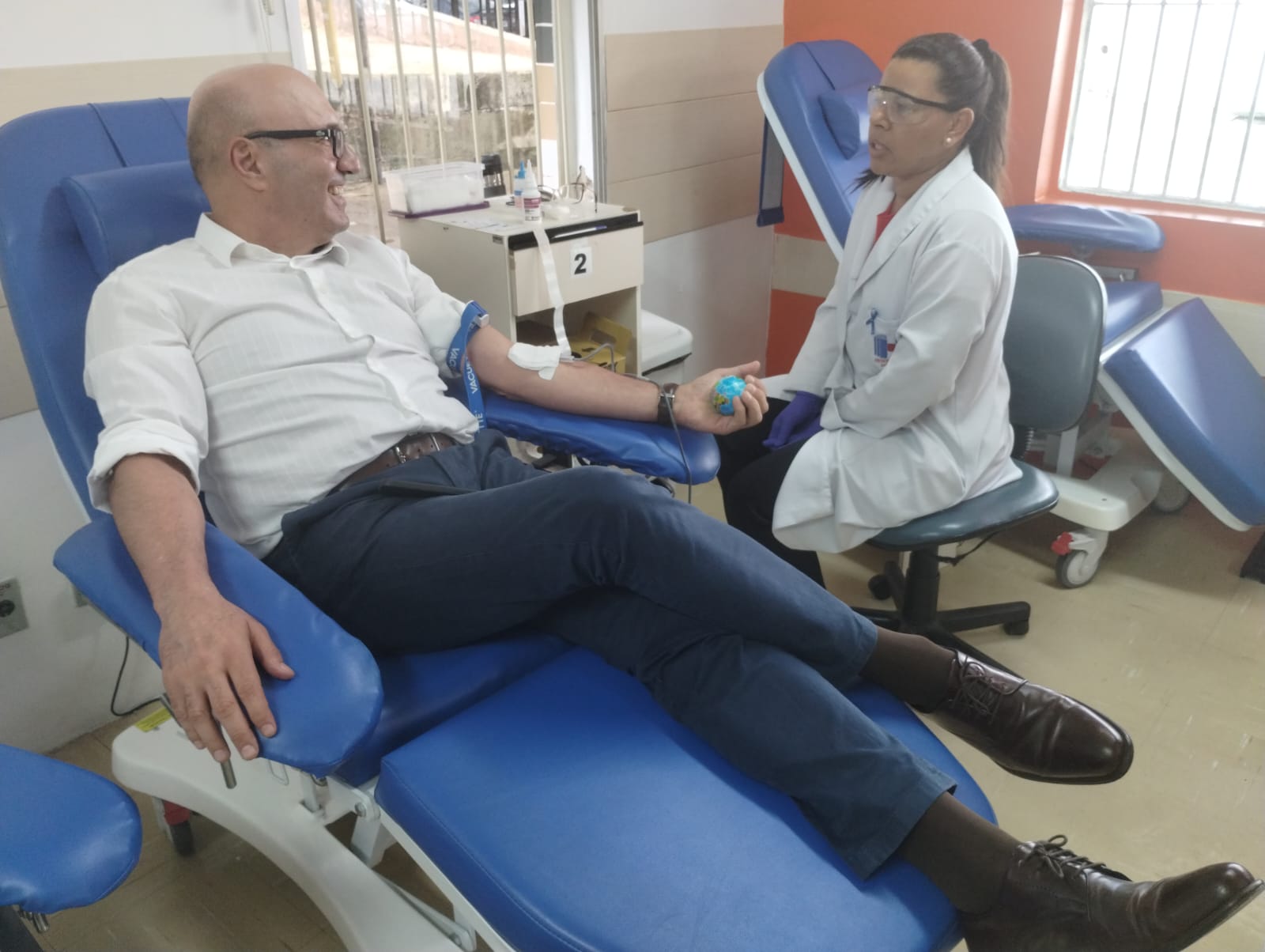 Prefeito Dário Saadi: "Sou cirurgião e sei o desespero que é para a equipe médica precisar fazer uma cirurgia de emergência e o banco de sangue estar sem estoque"