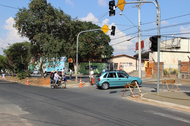 Sinalização e mudança de mão complementam medidas de segurança