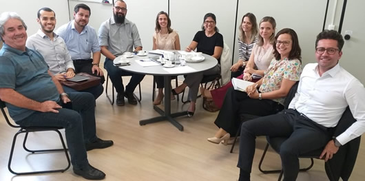 Equipe da Secretaria de Habitação que esteve na Prefeitura de Guarulhos