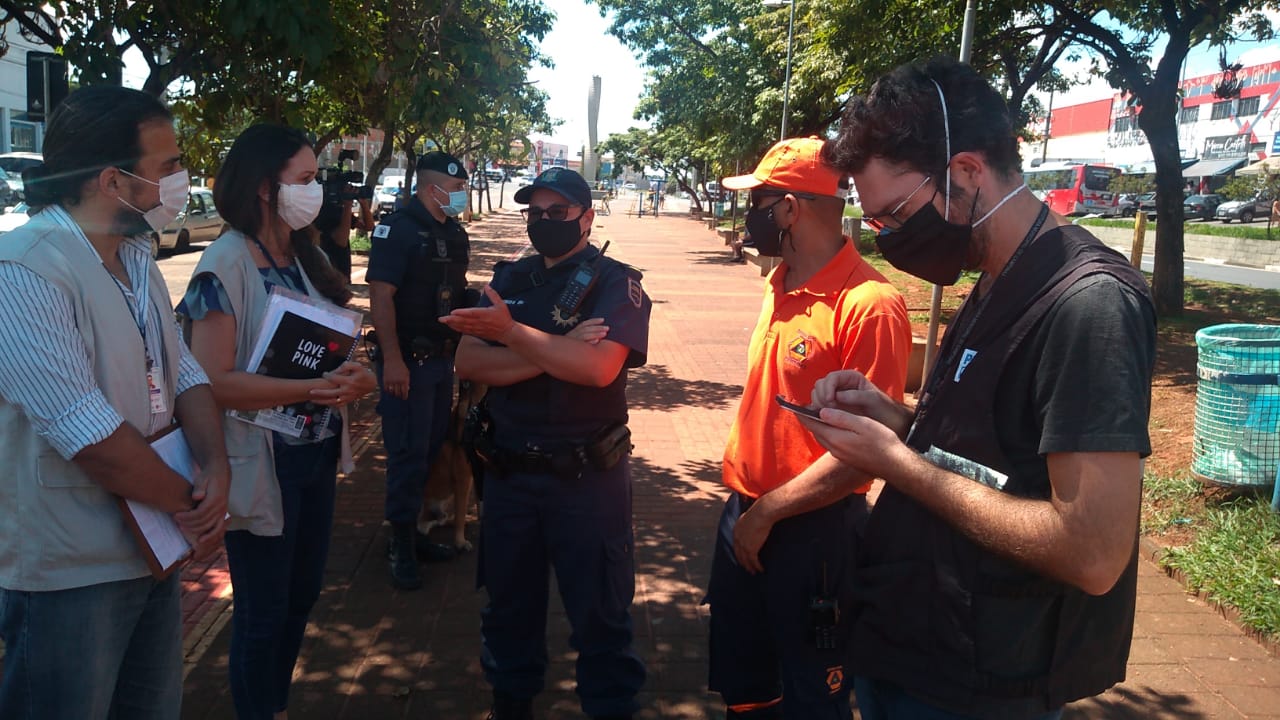  Fiscalização continua e população pode ajudar denunciando para a Prefeitura, no 156, ou avisando a Guarda Municipal, pelo fone 153