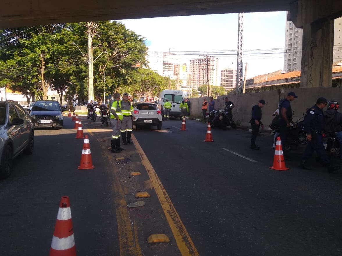 Avenida Ludgero Maselli com Cônego Cipião