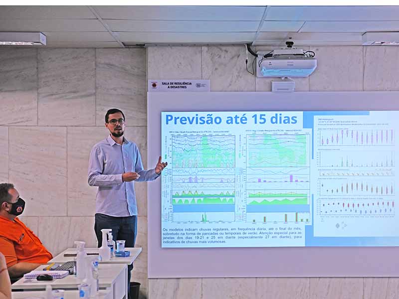 Apresentação do Cepagri destacou previsão do tempo para este mês