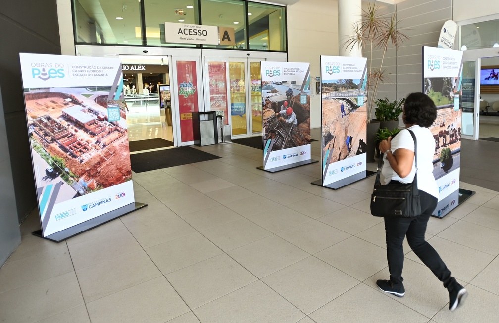 Mostra está nos acessos A (entrada de pedestres) e D (entrada do supermercado)