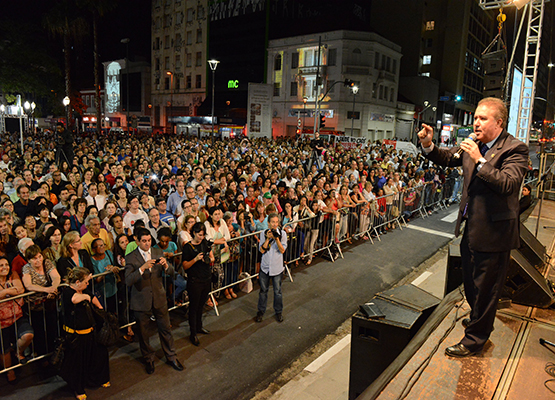 Jonas entrega nova Glicério para os campineiros