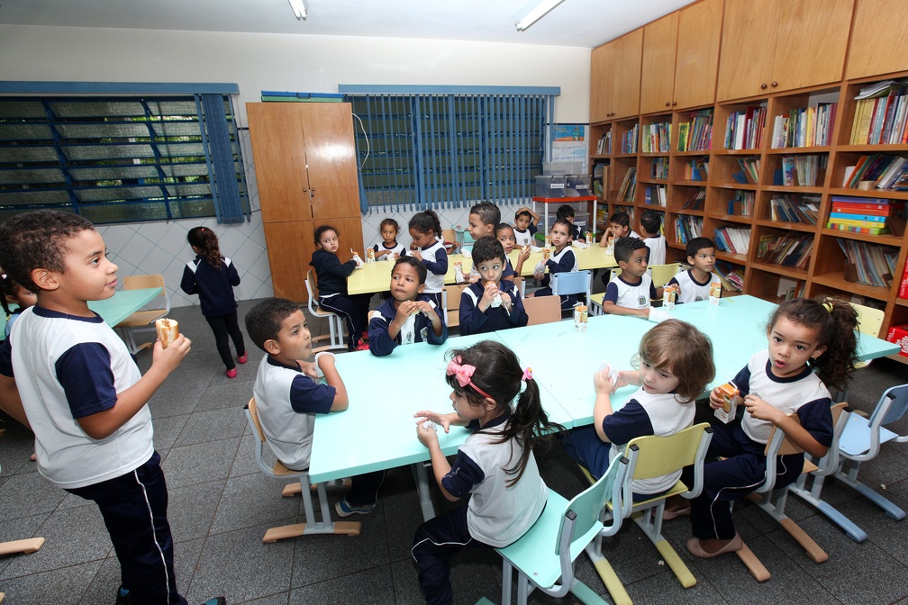 Em 2024, o setor de Educação recebeu 26,43% das receitas correntes de impostos (IPTU, ISSQN, ITBI, além da cota parte do ICMS, IPVA FPM) 