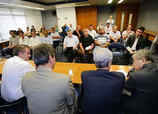 Praticantes do esporte foram convidados para a assinatura